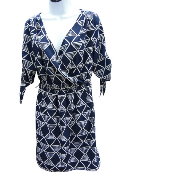 Old Navy Geometric Athleisure Patterned  Fit & Flare Polyester dress SZ Small - Picture 1 of 5